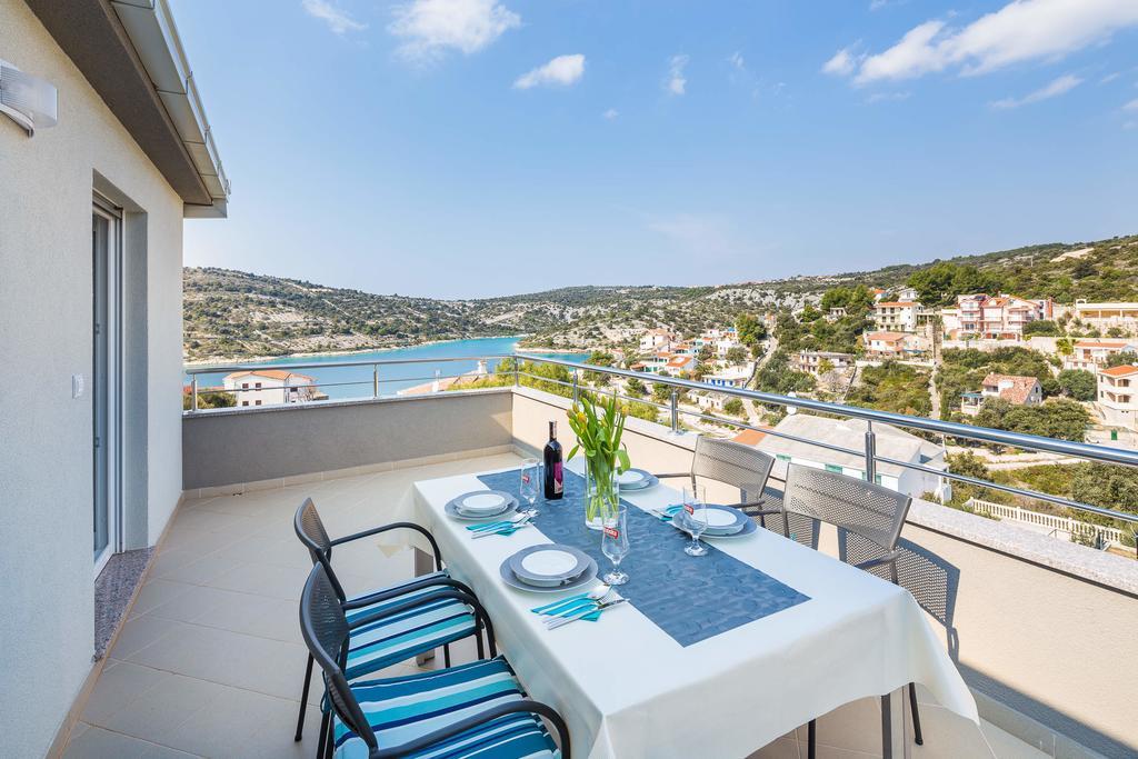 Apartments Sucic Sevid Rum bild