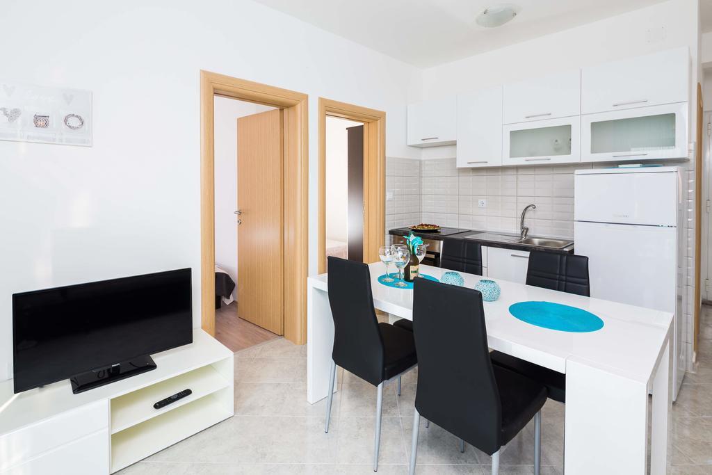 Apartments Sucic Sevid Rum bild
