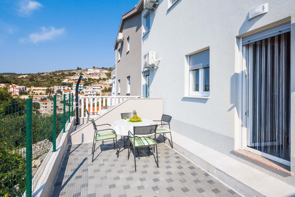 Apartments Sucic Sevid Rum bild
