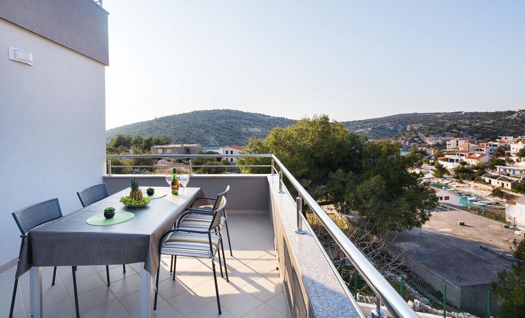 Apartments Sucic Sevid Rum bild
