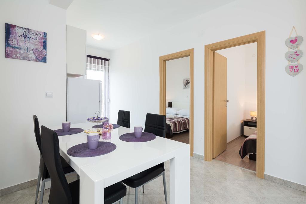 Apartments Sucic Sevid Rum bild